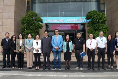 ���ô���ʽ����ָ��ֳ���ԣ��һ��ݰ���������ʽ����������