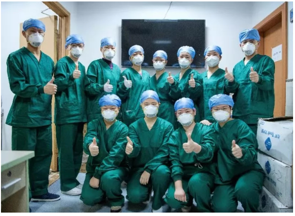 ÿһ��ƽ����������������������������ʱ�̵ġ������ߡ�