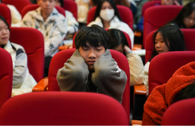 12.26���Ÿ�(1)(1)700 - ����